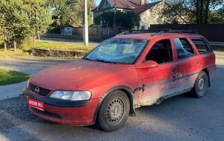 Opel Vectra B рестайлинг, 1998 год, 47 000 рублей, 1 фотография