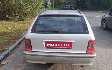 Mercedes-Benz C-Класс, 2000 год, 350 000 рублей, 4 фотография