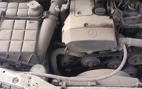 Mercedes-Benz C-Класс, 2000 год, 350 000 рублей, 11 фотография