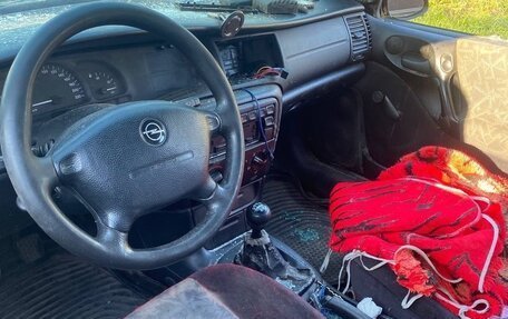 Opel Vectra B рестайлинг, 1998 год, 47 000 рублей, 7 фотография