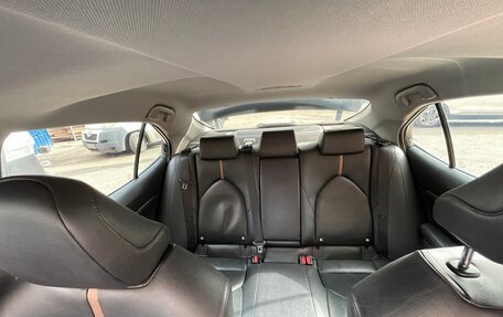 Toyota Camry, 2021 год, 1 850 000 рублей, 3 фотография