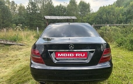 Mercedes-Benz C-Класс, 2011 год, 1 600 000 рублей, 7 фотография