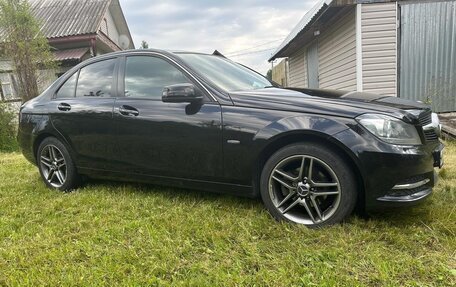 Mercedes-Benz C-Класс, 2011 год, 1 600 000 рублей, 18 фотография