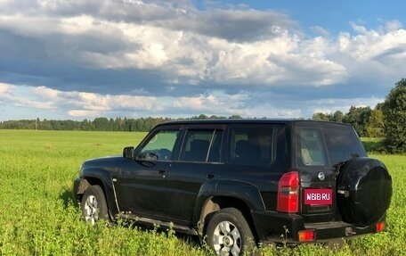 Nissan Patrol, 2004 год, 1 600 000 рублей, 5 фотография