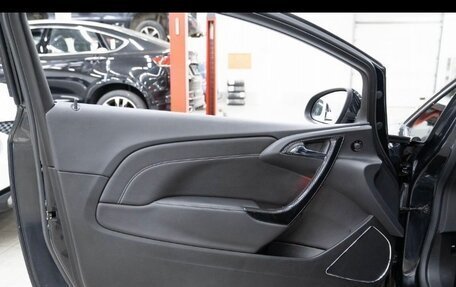 Opel Astra J, 2014 год, 950 000 рублей, 13 фотография
