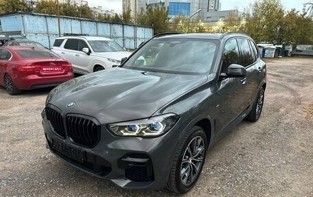 BMW X5, 2021 год, 8 975 000 рублей, 1 фотография