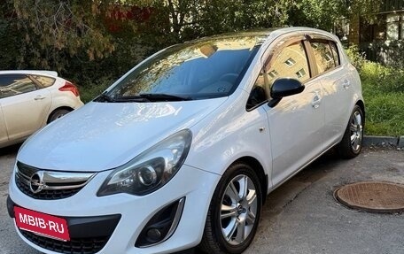 Opel Corsa D, 2012 год, 800 000 рублей, 1 фотография