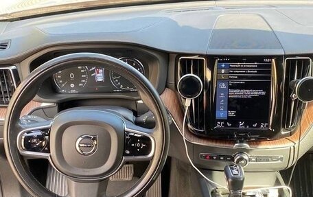 Volvo XC60 II, 2021 год, 5 800 000 рублей, 11 фотография