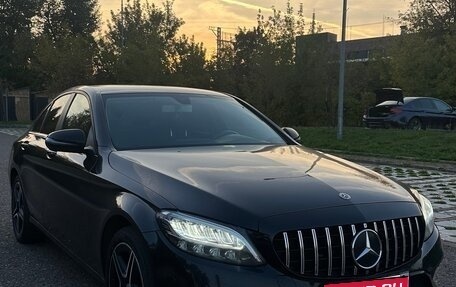 Mercedes-Benz C-Класс, 2018 год, 2 700 000 рублей, 2 фотография