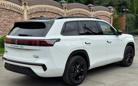 Volkswagen Teramont, 2025 год, 6 090 000 рублей, 4 фотография