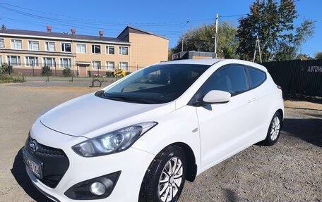 Hyundai i30 II рестайлинг, 2014 год, 1 050 000 рублей, 3 фотография