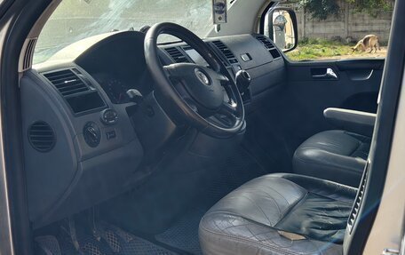 Volkswagen Caravelle T5, 2007 год, 1 100 000 рублей, 6 фотография
