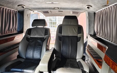 Volkswagen Caravelle T5, 2007 год, 1 100 000 рублей, 10 фотография