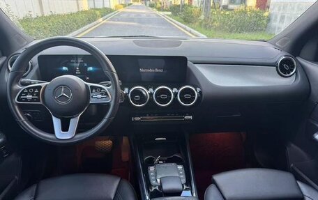 Mercedes-Benz GLA, 2021 год, 1 820 000 рублей, 8 фотография