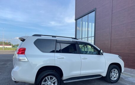 Toyota Land Cruiser Prado 150 рестайлинг 2, 2011 год, 2 350 000 рублей, 5 фотография