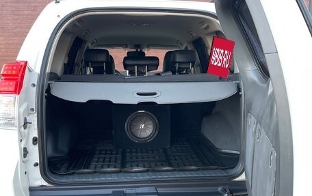 Toyota Land Cruiser Prado 150 рестайлинг 2, 2011 год, 2 350 000 рублей, 9 фотография
