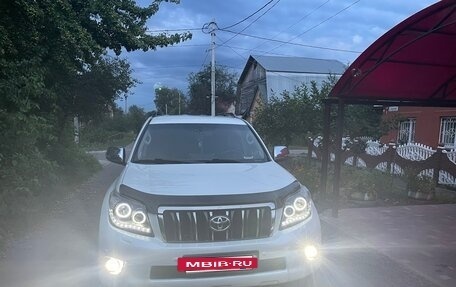 Toyota Land Cruiser Prado 150 рестайлинг 2, 2011 год, 2 350 000 рублей, 12 фотография