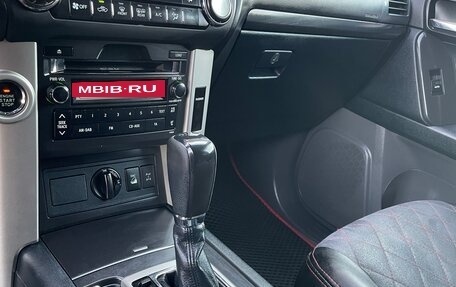 Toyota Land Cruiser Prado 150 рестайлинг 2, 2011 год, 2 350 000 рублей, 7 фотография