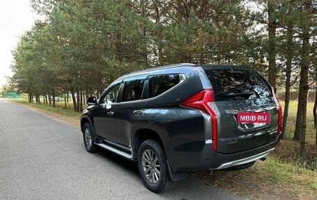 Mitsubishi Pajero Sport III рестайлинг, 2018 год, 2 780 000 рублей, 4 фотография