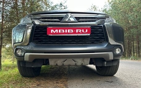 Mitsubishi Pajero Sport III рестайлинг, 2018 год, 2 780 000 рублей, 15 фотография