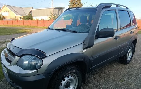 Chevrolet Niva I рестайлинг, 2019 год, 862 000 рублей, 1 фотография