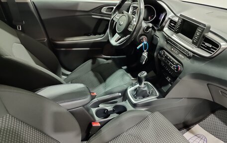 KIA cee'd III, 2018 год, 1 500 000 рублей, 17 фотография