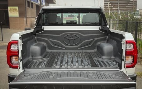 Toyota Hilux VIII, 2025 год, 7 800 000 рублей, 19 фотография