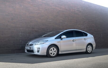 Toyota Prius, 2011 год, 1 400 000 рублей, 2 фотография