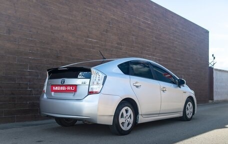 Toyota Prius, 2011 год, 1 400 000 рублей, 7 фотография