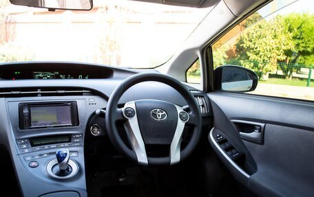 Toyota Prius, 2011 год, 1 400 000 рублей, 22 фотография