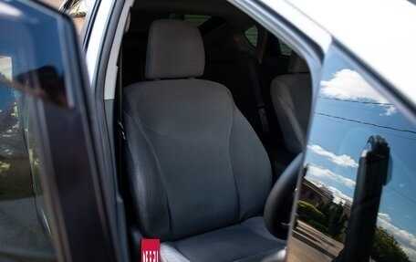 Toyota Prius, 2011 год, 1 400 000 рублей, 25 фотография
