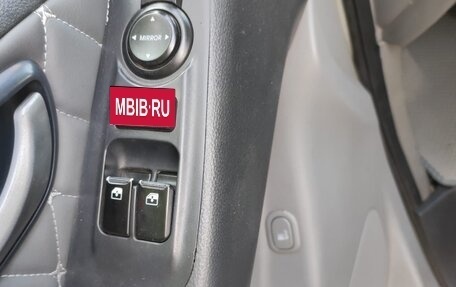 Hyundai H-1 II рестайлинг, 2013 год, 2 000 000 рублей, 7 фотография