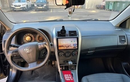 Toyota Corolla, 2011 год, 820 000 рублей, 11 фотография