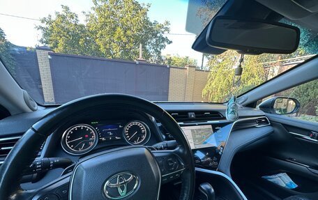 Toyota Camry, 2018 год, 2 850 000 рублей, 14 фотография