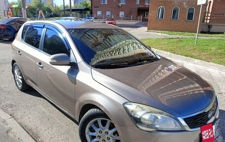 KIA cee'd I рестайлинг, 2011 год, 697 000 рублей, 9 фотография