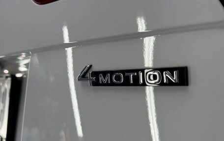 Volkswagen Tiguan II, 2021 год, 2 600 000 рублей, 10 фотография