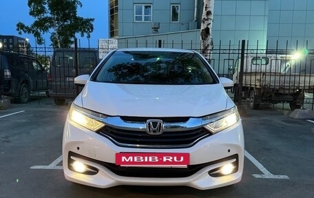 Honda Shuttle II, 2015 год, 1 130 000 рублей, 21 фотография