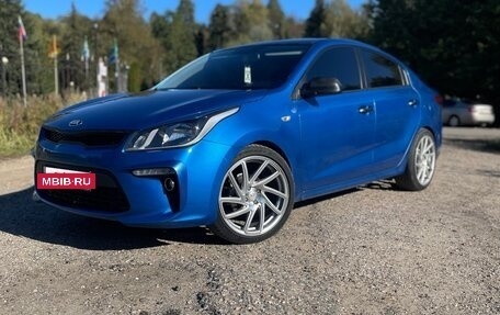 KIA Rio IV, 2019 год, 1 300 000 рублей, 2 фотография