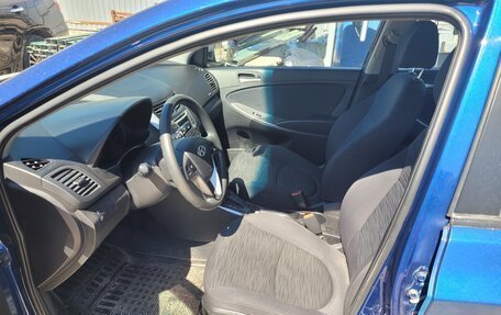 Hyundai Solaris II рестайлинг, 2016 год, 930 000 рублей, 4 фотография