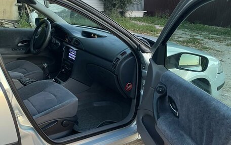 Renault Laguna II, 2001 год, 300 000 рублей, 10 фотография