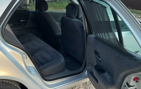 Renault Laguna II, 2001 год, 300 000 рублей, 11 фотография