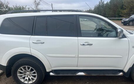 Mitsubishi Pajero Sport II рестайлинг, 2011 год, 1 300 000 рублей, 2 фотография
