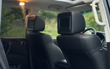 Nissan Patrol, 2010 год, 2 200 000 рублей, 18 фотография