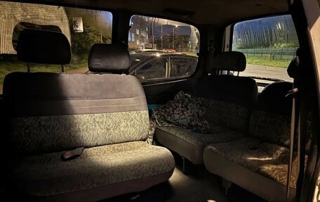 Nissan Serena I, 1996 год, 295 000 рублей, 9 фотография