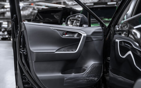 Toyota RAV4, 2025 год, 4 525 000 рублей, 26 фотография