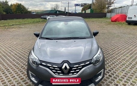 Renault Kaptur I рестайлинг, 2021 год, 1 830 000 рублей, 4 фотография