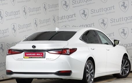 Lexus ES VII, 2019 год, 4 000 000 рублей, 2 фотография