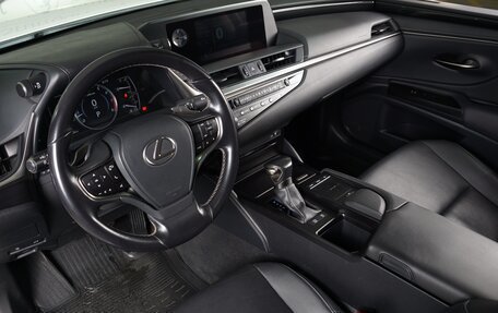 Lexus ES VII, 2019 год, 4 000 000 рублей, 13 фотография