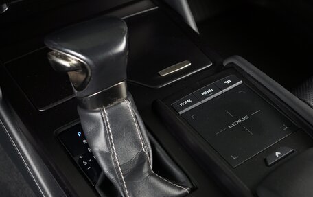 Lexus ES VII, 2019 год, 4 000 000 рублей, 16 фотография