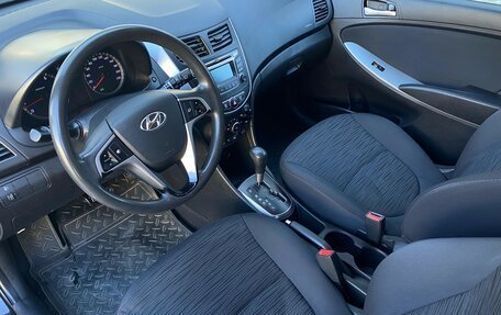 Hyundai Solaris II рестайлинг, 2016 год, 900 000 рублей, 9 фотография